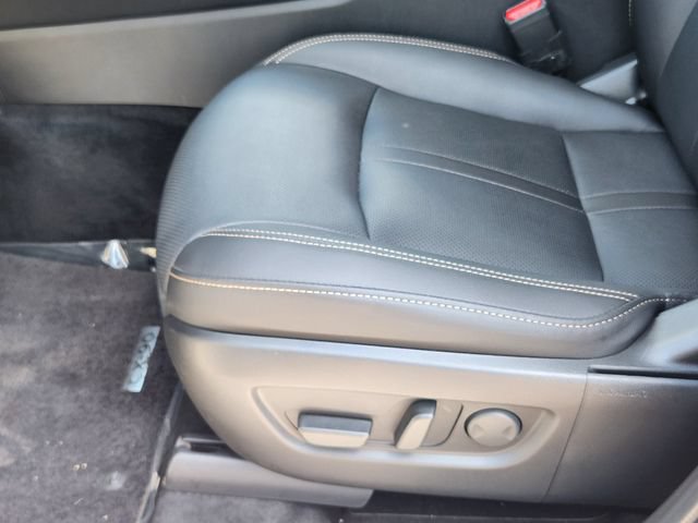 Used 2024 MAZDA CX-90 Plug-In Hybrid w/ Preferred AWD/4WD image 7