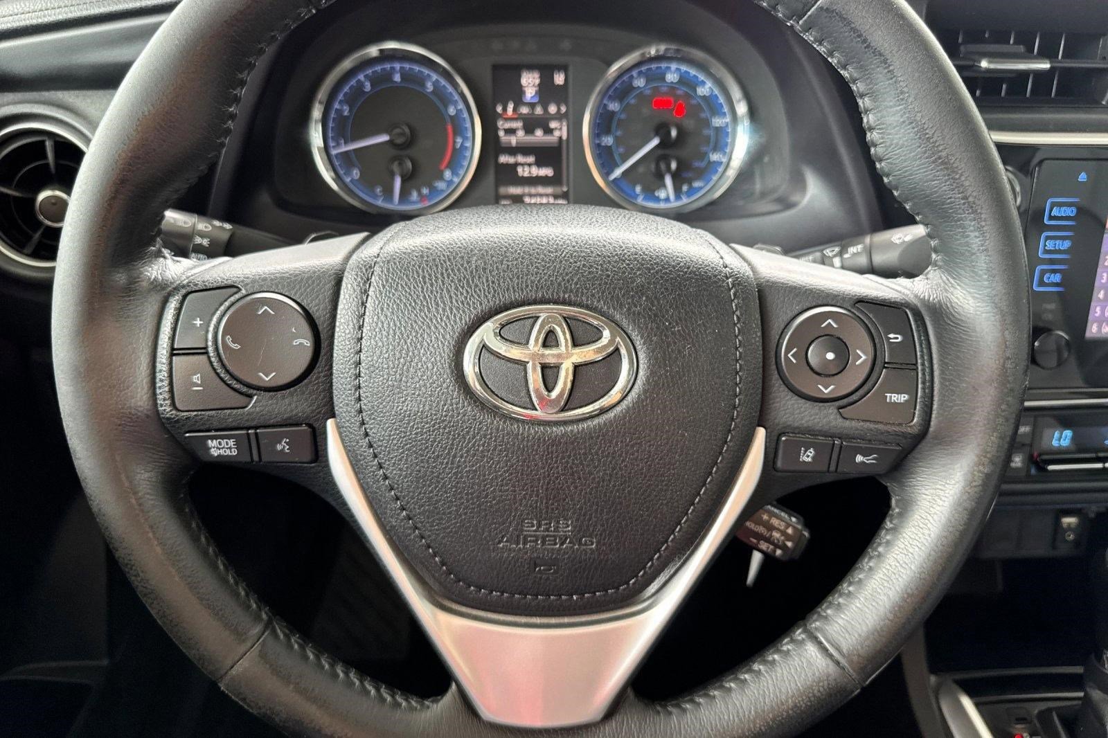 Used 2019 Toyota Corolla SE w/ Carpet Mat Package (TMS) FWD image 14