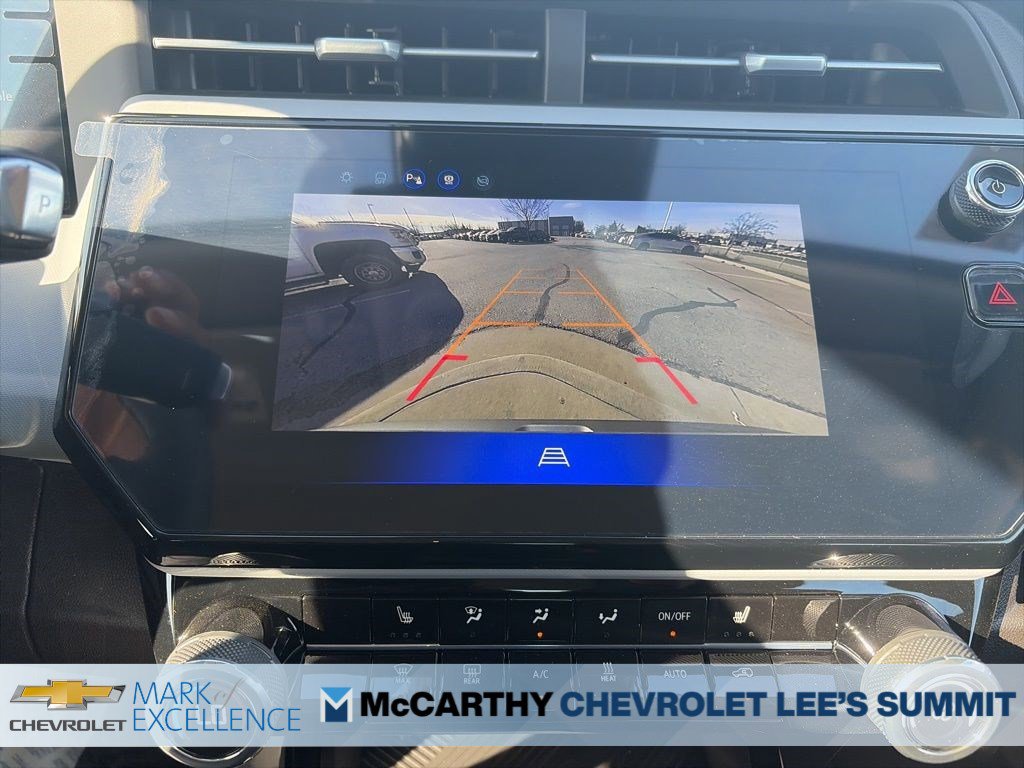New 2027 Chevrolet Bolt LT w/ Comfort Package FWD image 18