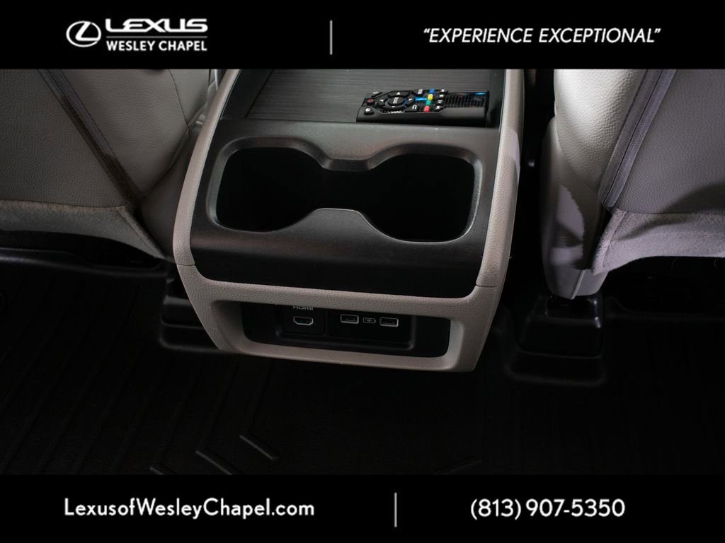 Used 2023 Honda Odyssey Elite image 23