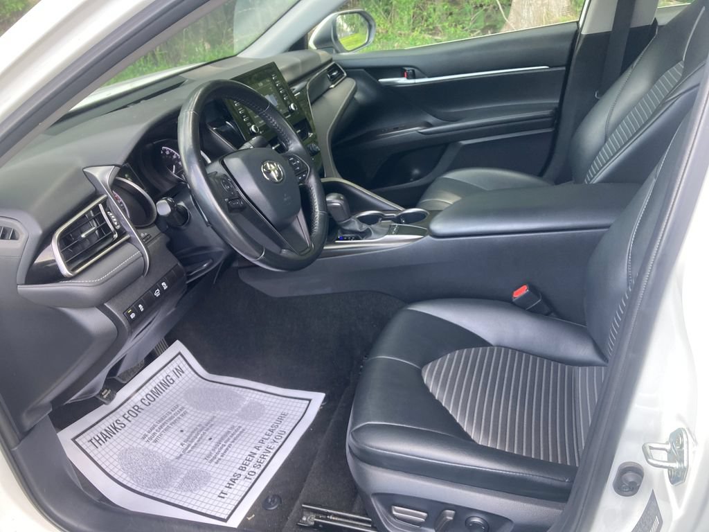Used 2023 Toyota Camry SE FWD image 12