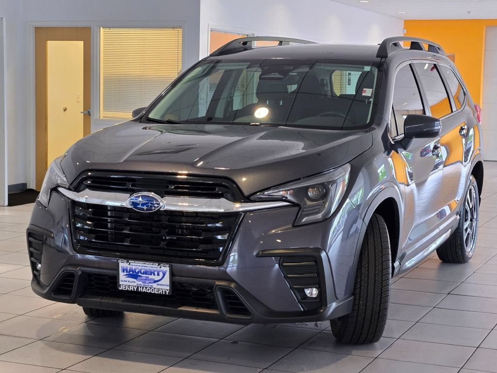 Used 2023 Subaru Ascent Limited AWD/4WD image 4