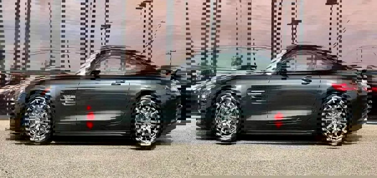 Used 2017 Mercedes-Benz AMG GT Coupe image 5