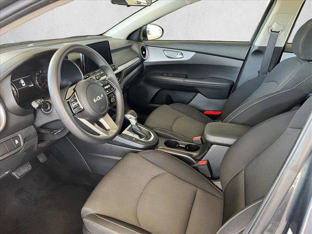 Used 2024 Kia Forte LXS image 9