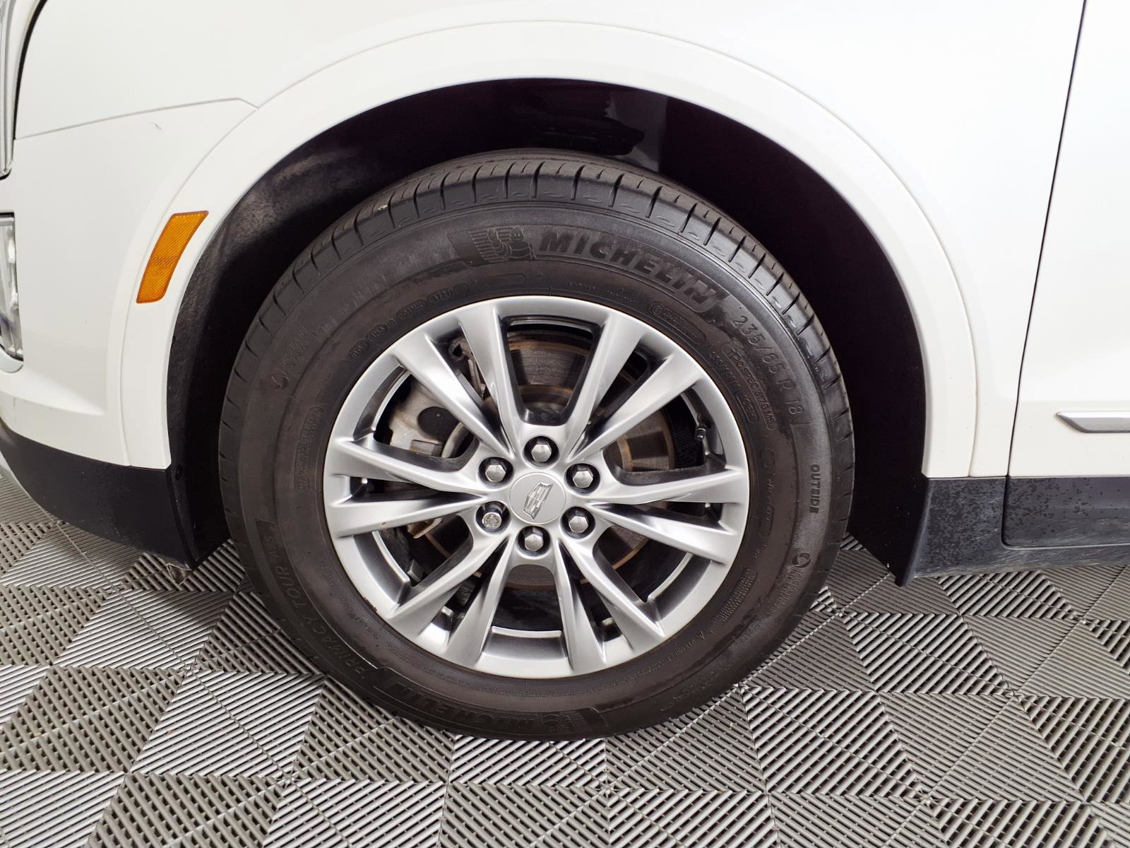 Certified 2023 Cadillac XT5 Premium Luxury w/ LPO, Floor Liner Package FWD image 7