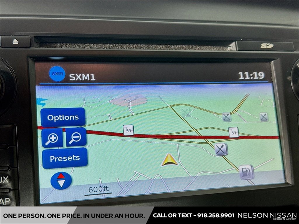 Used 2017 Nissan Titan SV image 13