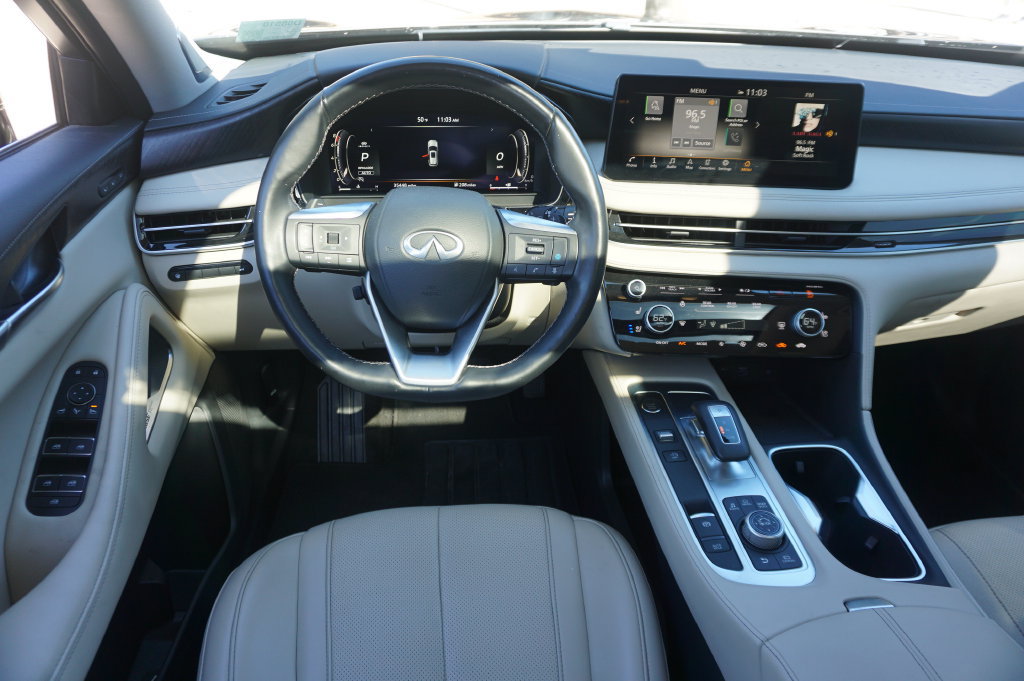 Used 2023 INFINITI QX60 Sensory w/ Cargo Package AWD/4WD image 6
