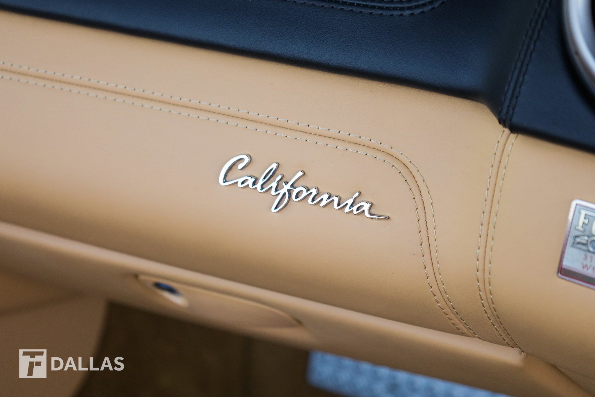 Used 2010 Ferrari California RWD image 39