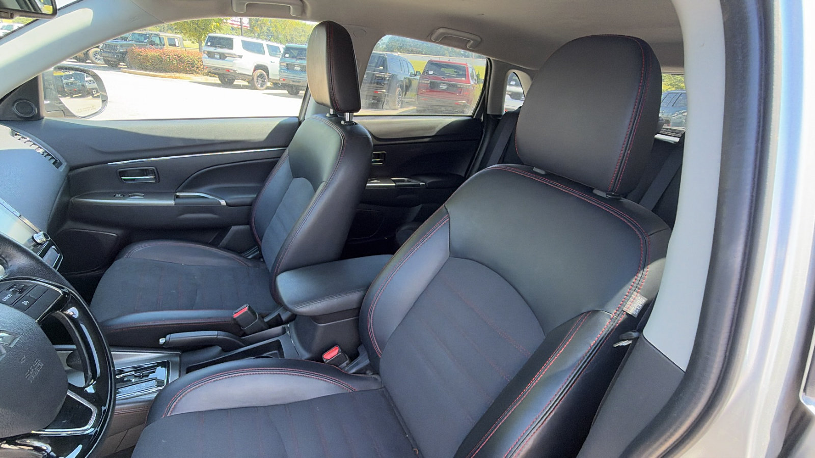 Used 2024 Mitsubishi Outlander Sport AWD image 17