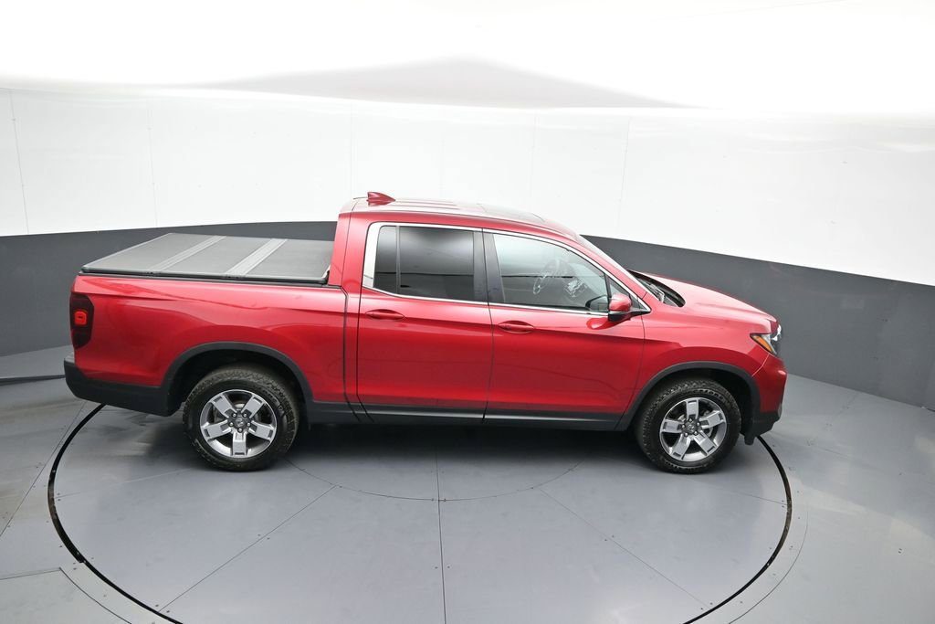 Certified 2025 Honda Ridgeline RTL image 37