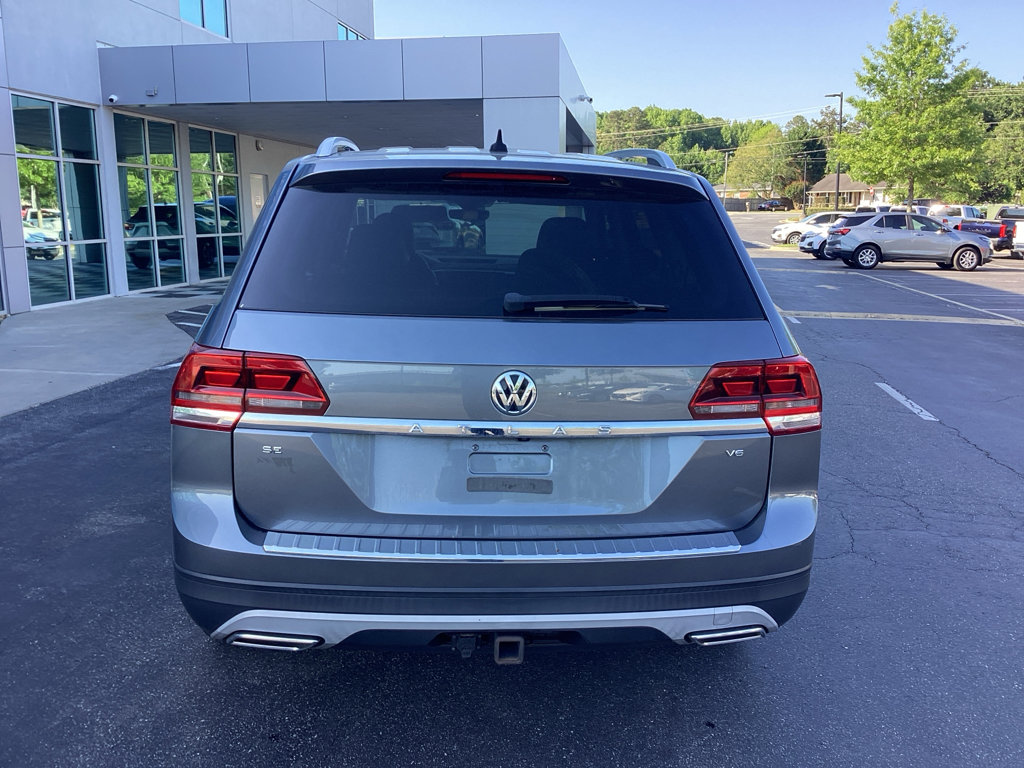 Used 2019 Volkswagen Atlas SE w/ Towing Package FWD image 3