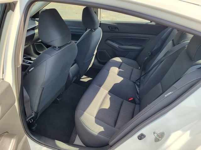 Used 2024 Nissan Altima 2.5 SV image 13