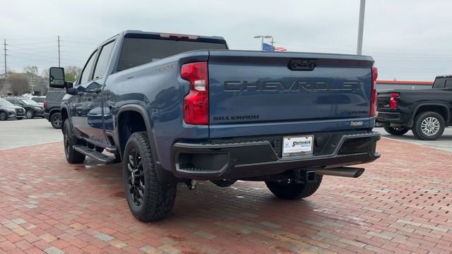 Used 2025 Chevrolet Silverado 2500 Custom w/ Custom Value Package AWD/4WD image 9