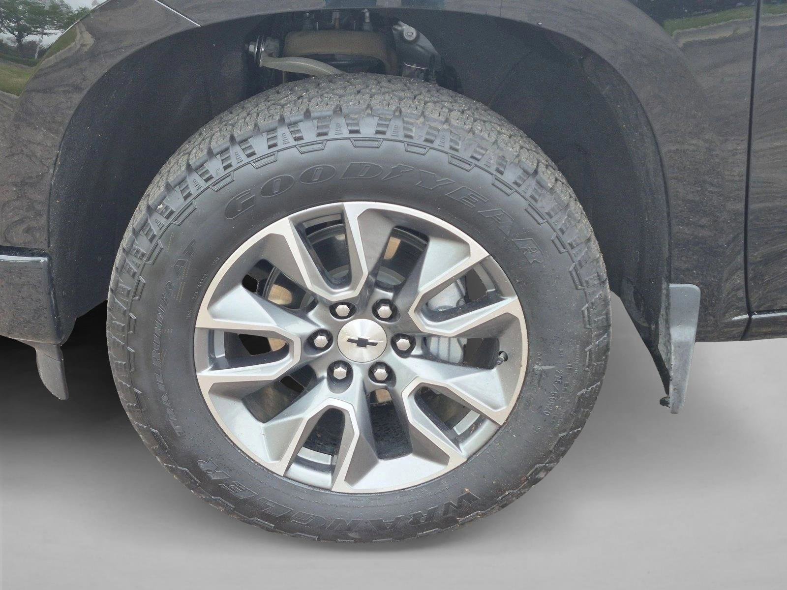 Used 2024 Chevrolet Silverado 1500 RST w/ RST All Star Premium Package AWD/4WD image 9