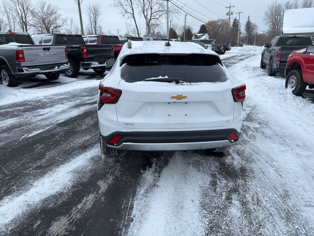 New 2026 Chevrolet Trax LT w/ Driver Confidence Package image 7