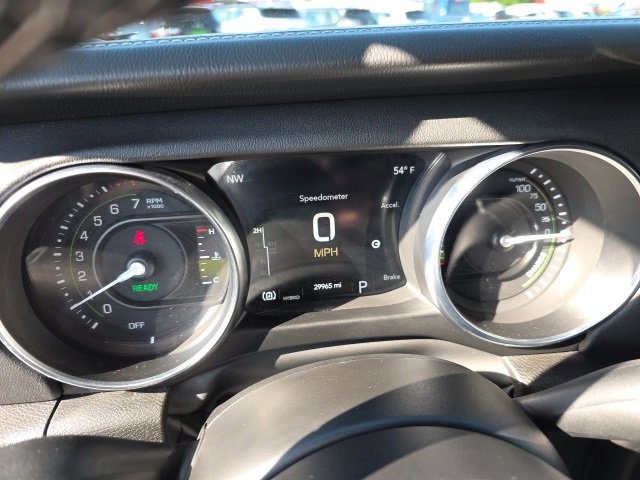 Used 2022 Jeep Wrangler Unlimited Sahara w/ Safety Group image 20