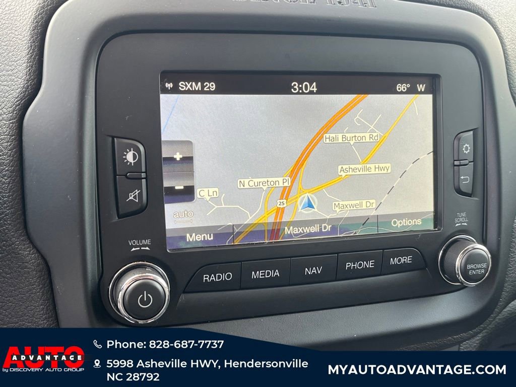 Used 2016 Jeep Renegade Limited image 11