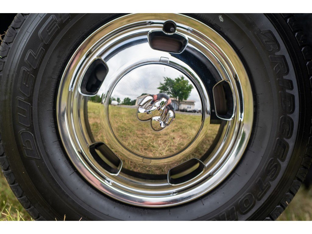 Used 2018 RAM 3500 Tradesman w/ Chrome Appearance Group AWD/4WD image 4