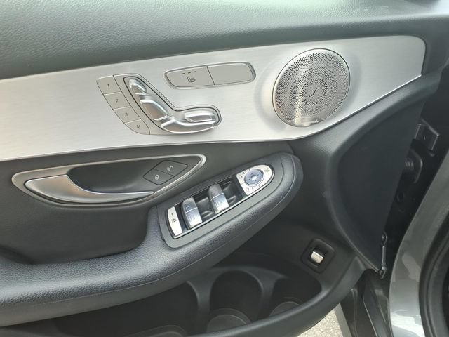 Used 2021 Mercedes-Benz GLC 300 w/ Premium Package image 13