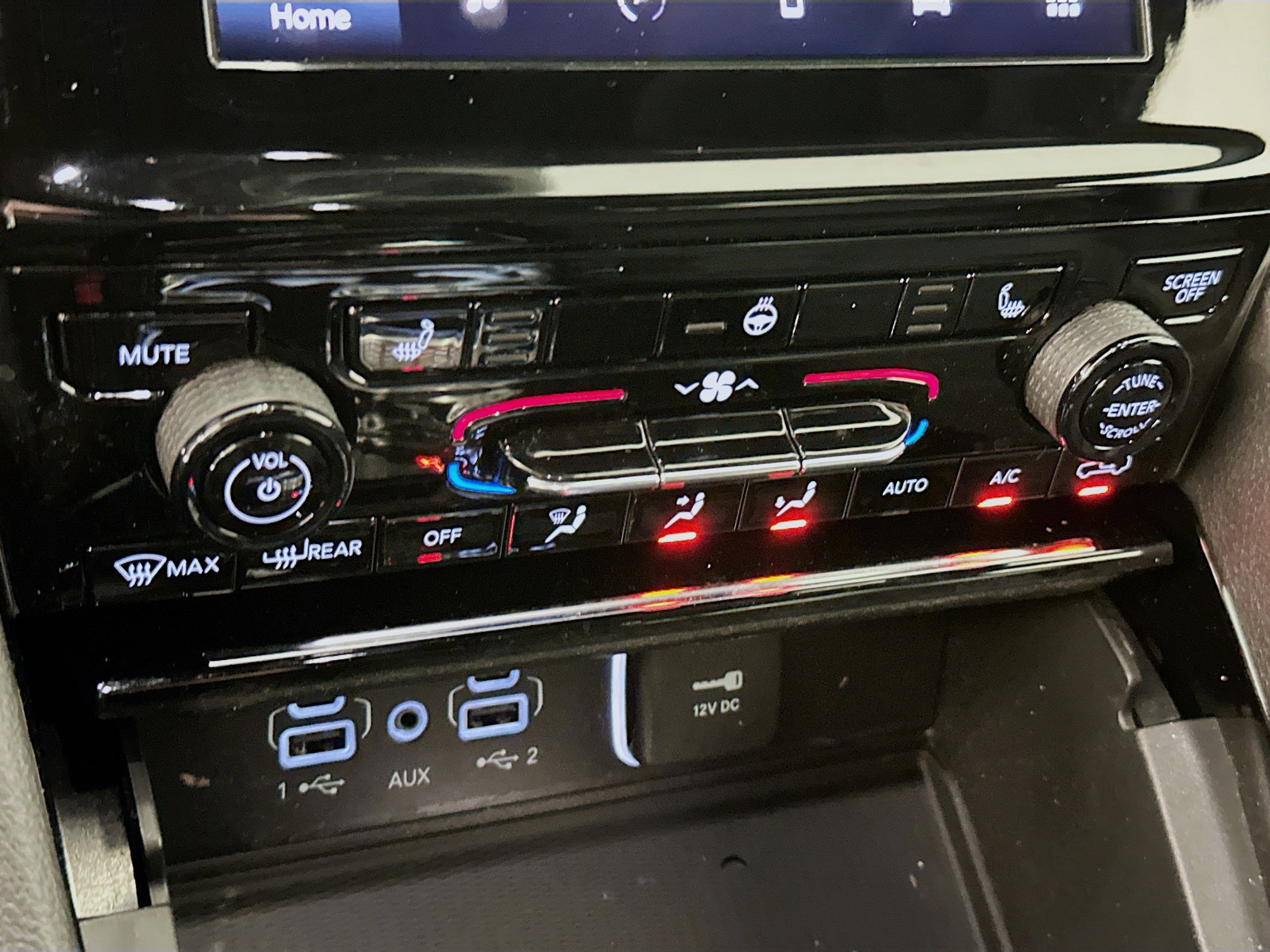 Used 2023 Jeep Grand Cherokee L Laredo image 23