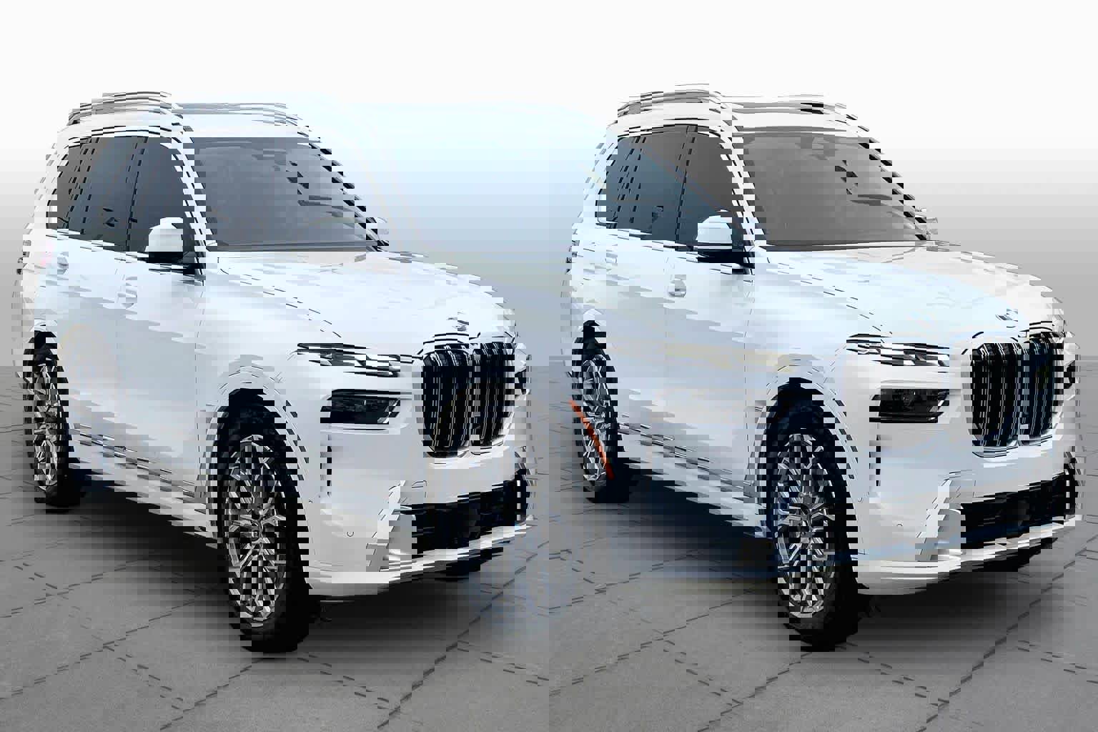 Used 2024 BMW X7 xDrive40i w/ Executive Package image 2