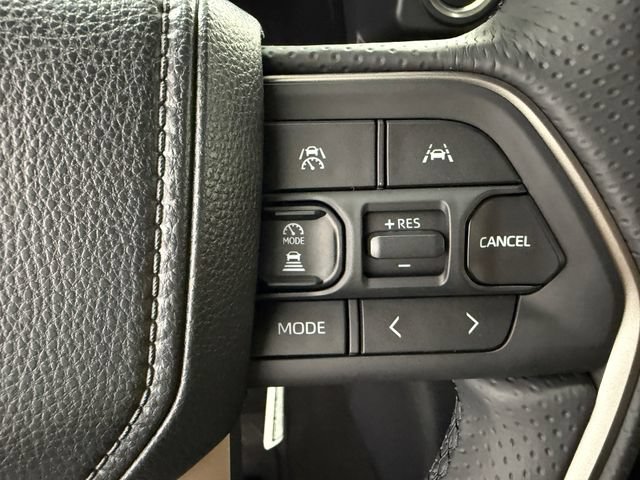 New 2026 Toyota 4Runner SR5 AWD/4WD image 12