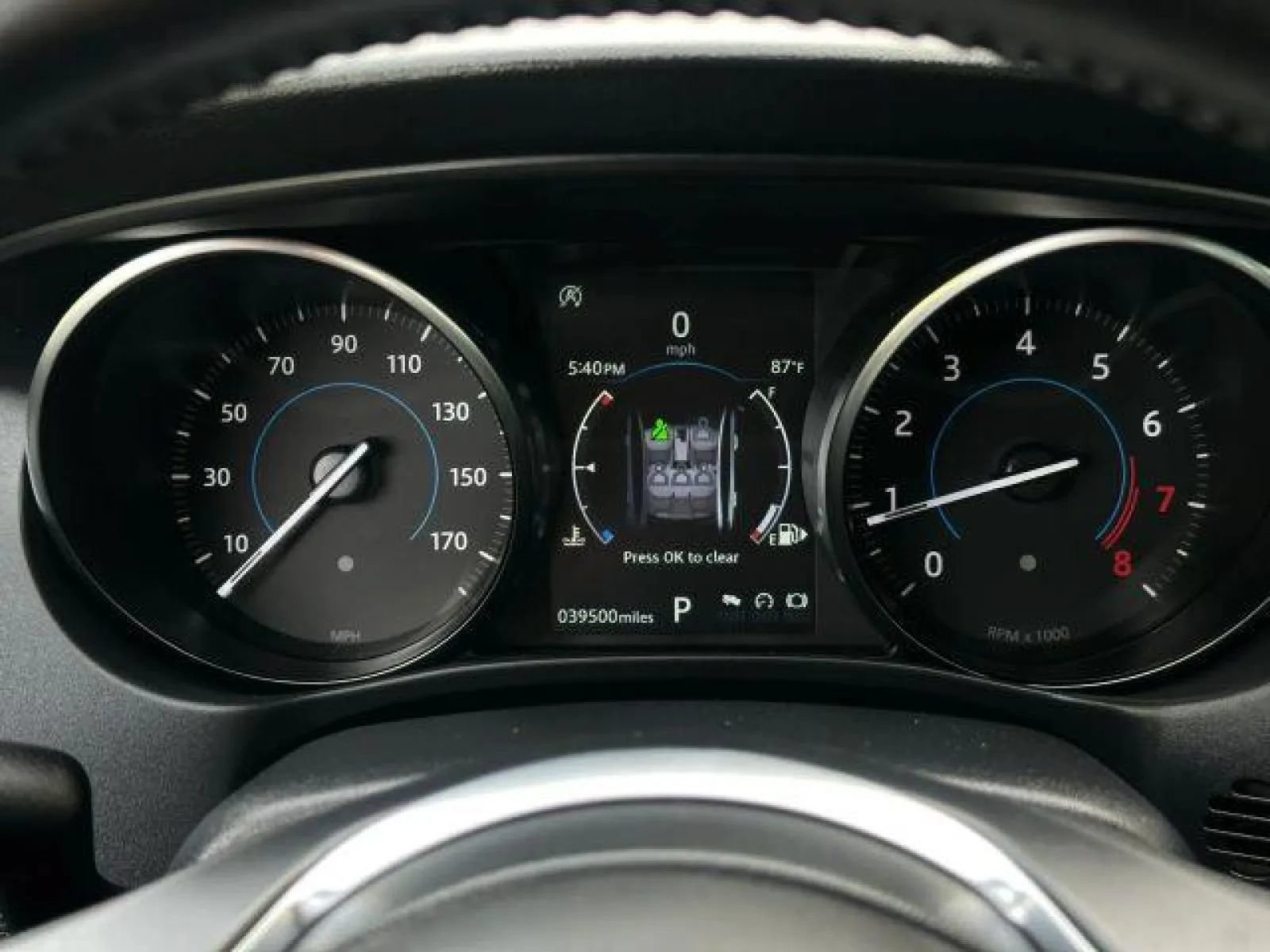 Used 2018 Jaguar XE Prestige RWD image 32