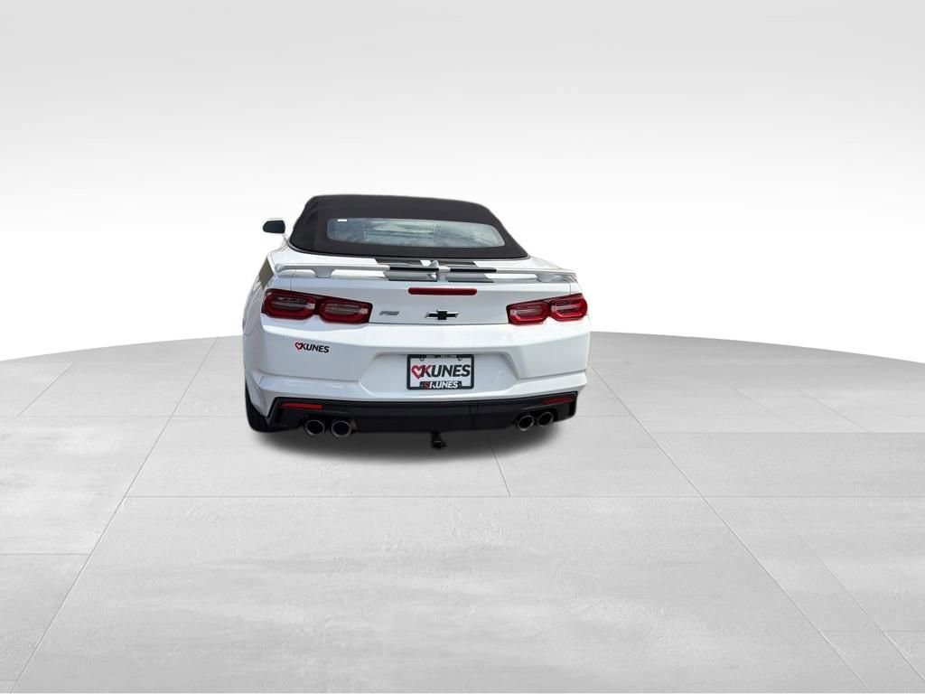 Used 2021 Chevrolet Camaro LT w/ Technology Package RWD image 9