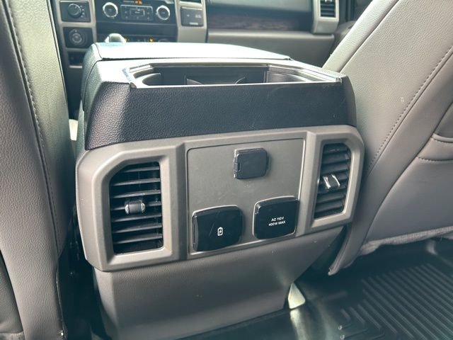 Used 2019 Ford F150 Lariat image 16