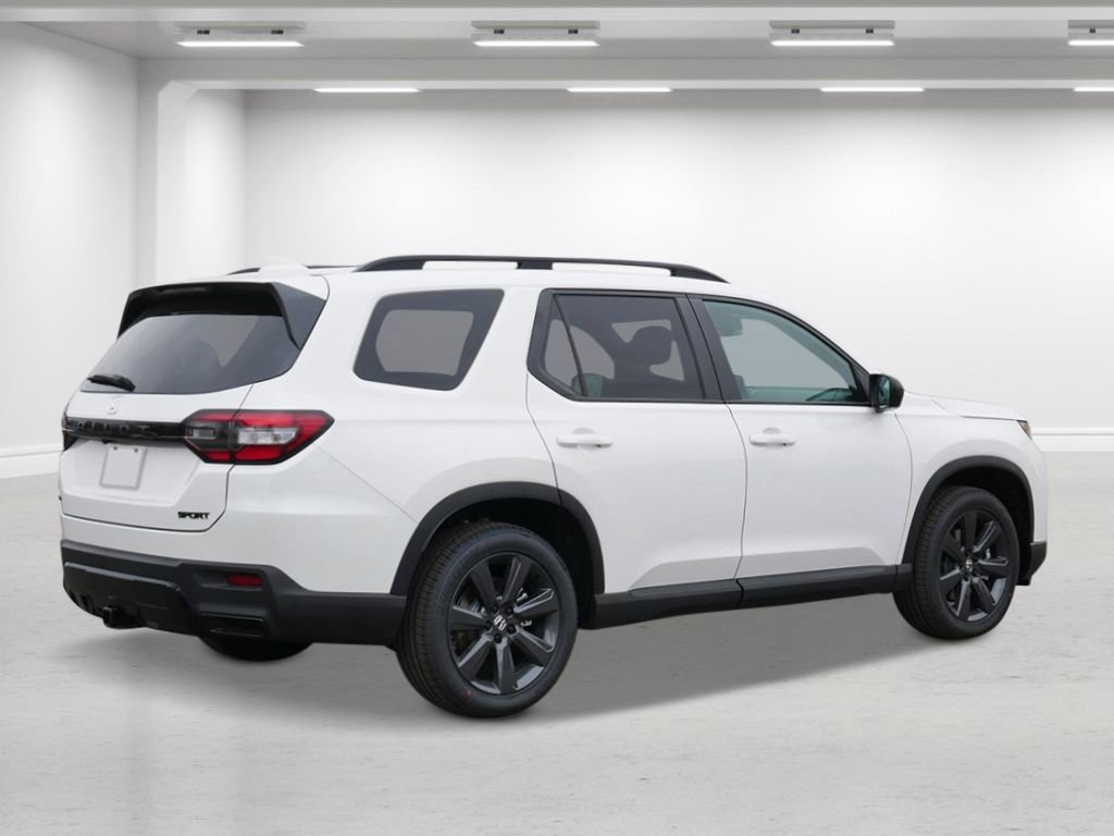 New 2026 Honda Pilot Sport image 5