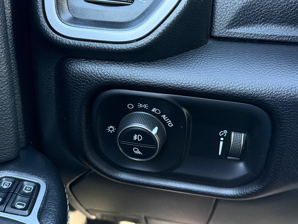 Used 2024 RAM 2500 Big Horn image 31