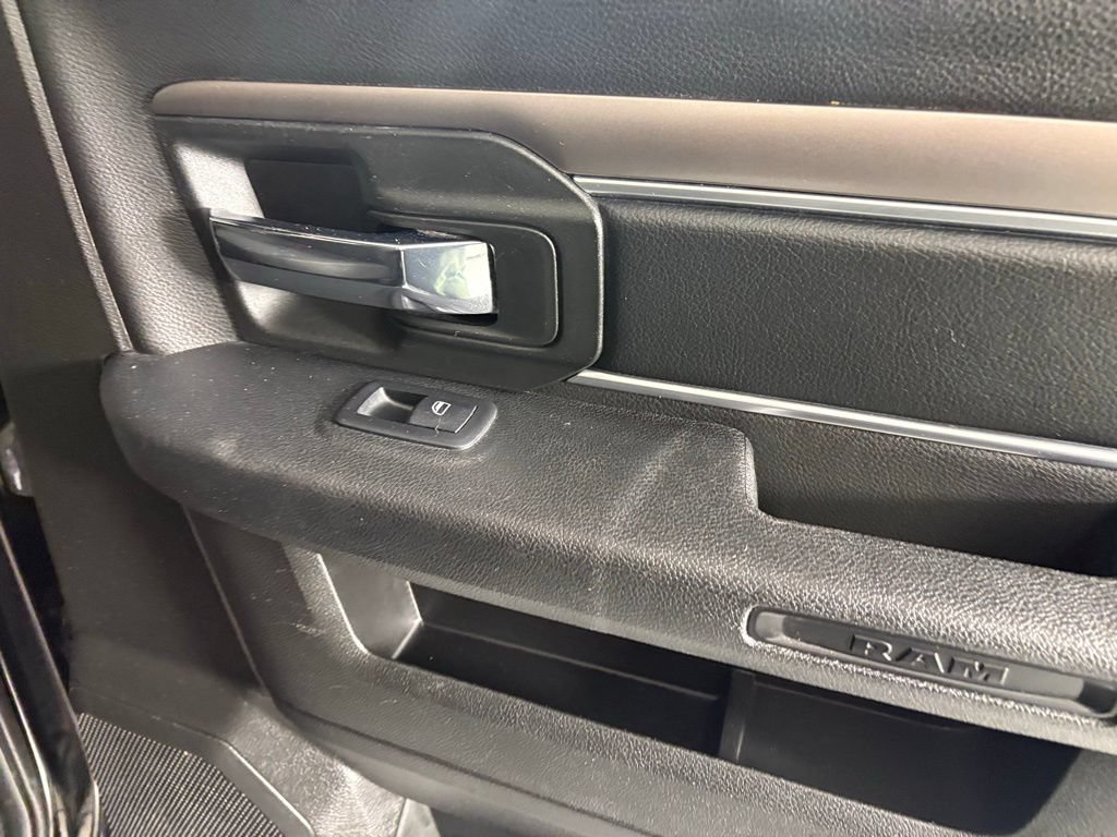 Used 2024 RAM 1500 Warlock AWD/4WD image 16