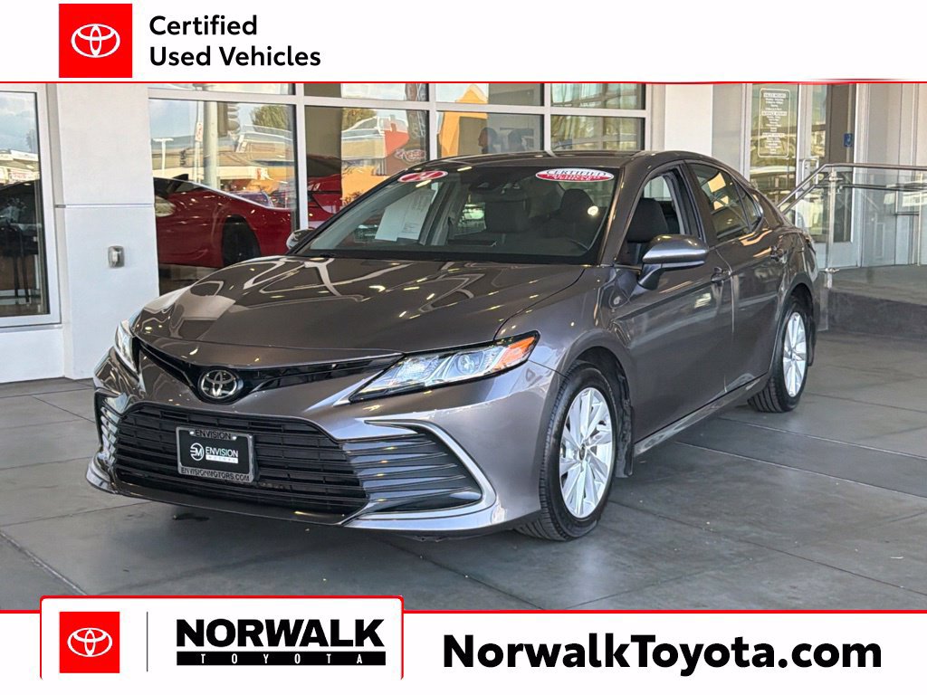Certified 2024 Toyota Camry LE FWD image 1