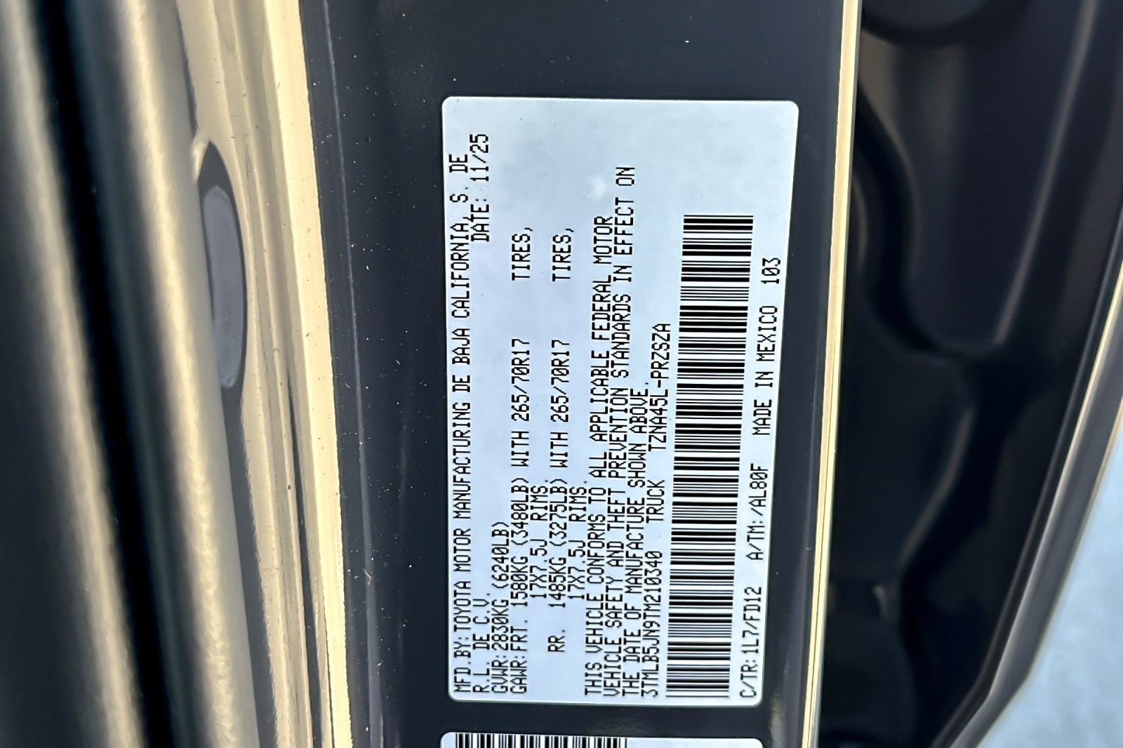 Certified 2026 Toyota Tacoma TRD Off-Road AWD/4WD image 26