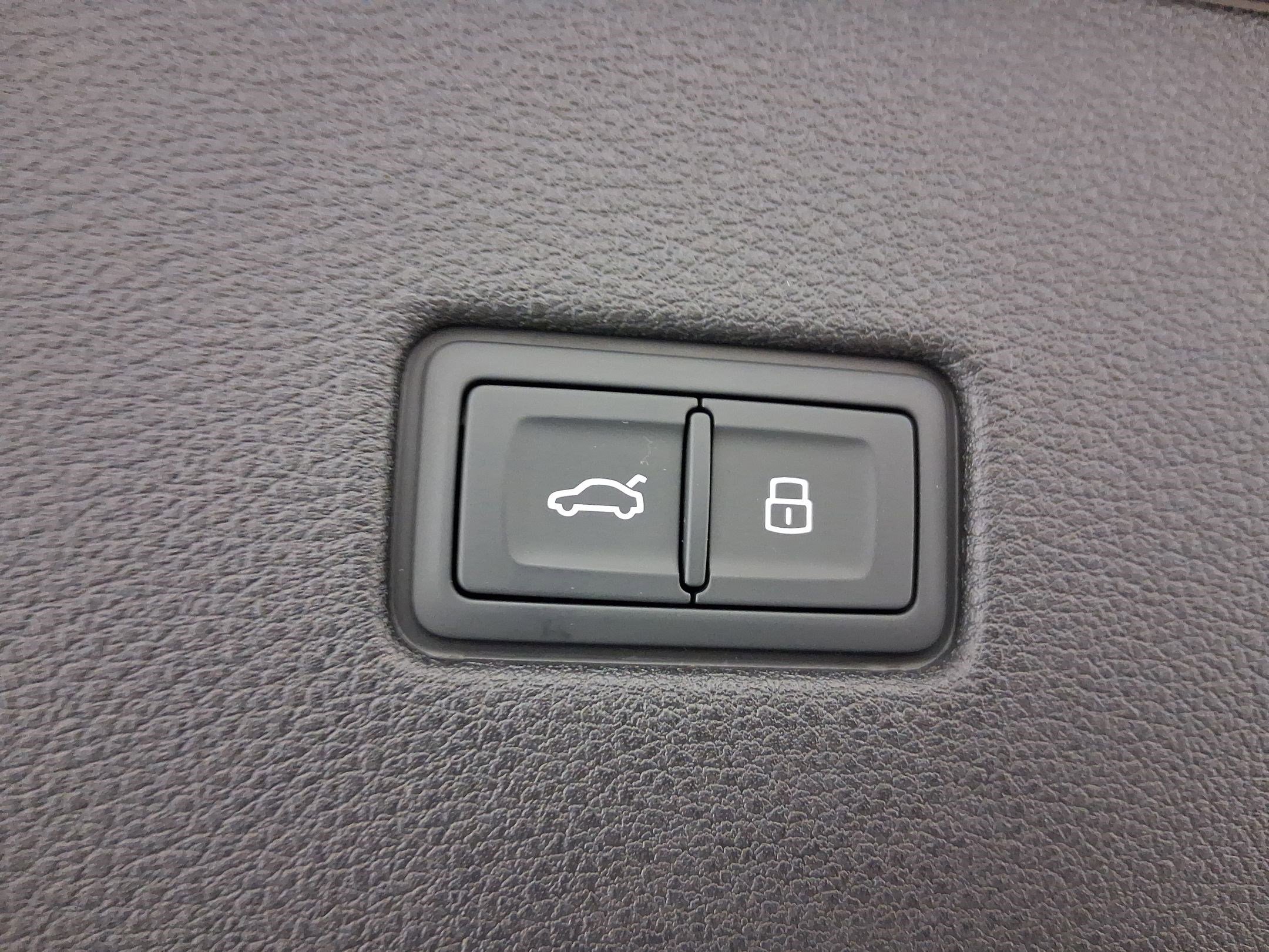 New 2026 Audi Q8 Prestige image 29