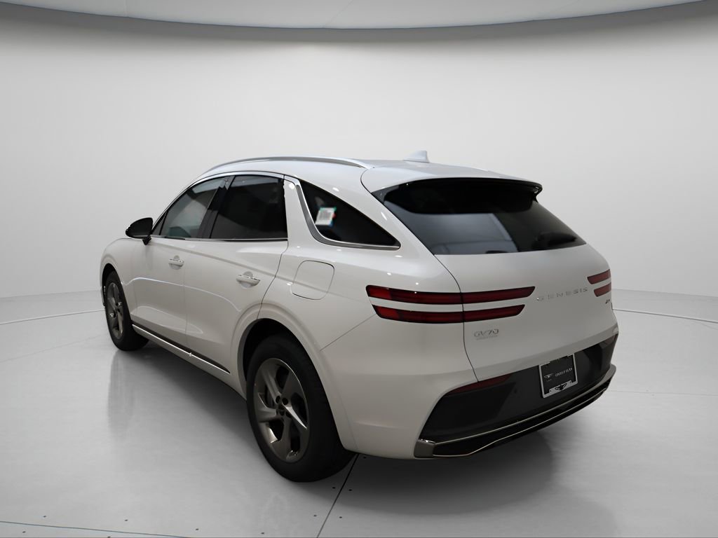 New 2026 Genesis GV70 2.5T Select AWD/4WD image 3