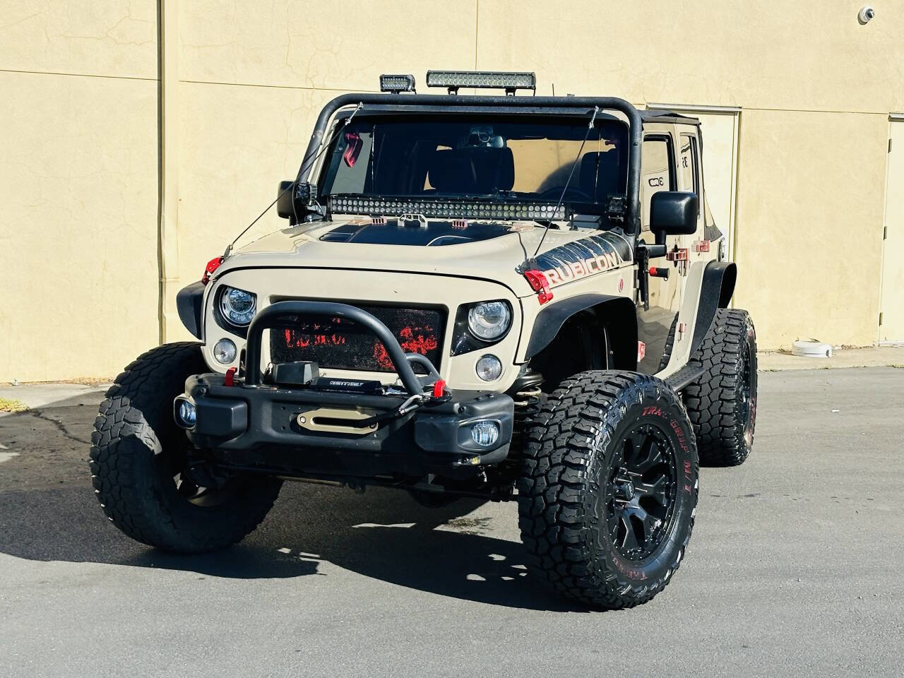 Used 2017 Jeep Wrangler Unlimited Rubicon image 2