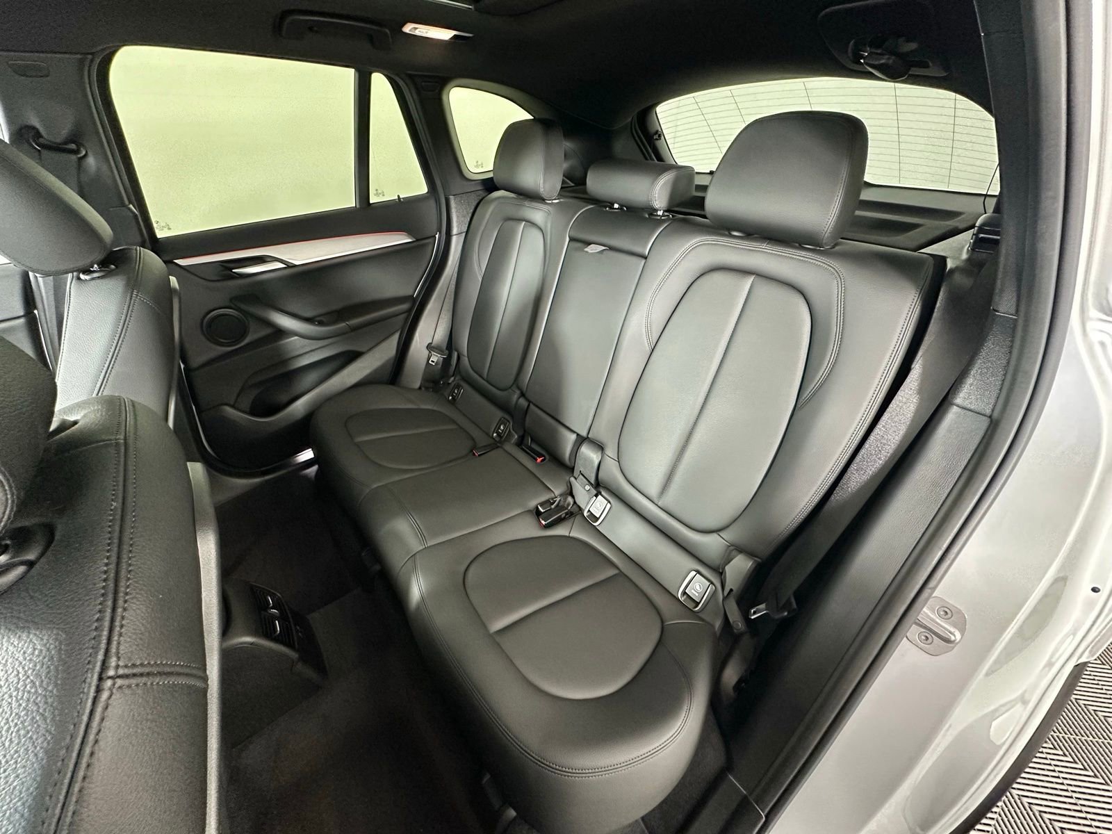 Used 2020 BMW X1 xDrive28i w/ Convenience Package AWD/4WD image 31