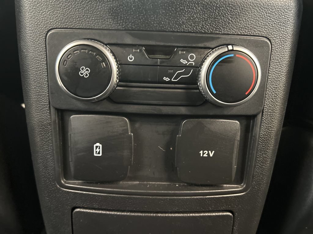 Used 2023 Ford Explorer XLT w/ Equipment Group 202A AWD/4WD image 25