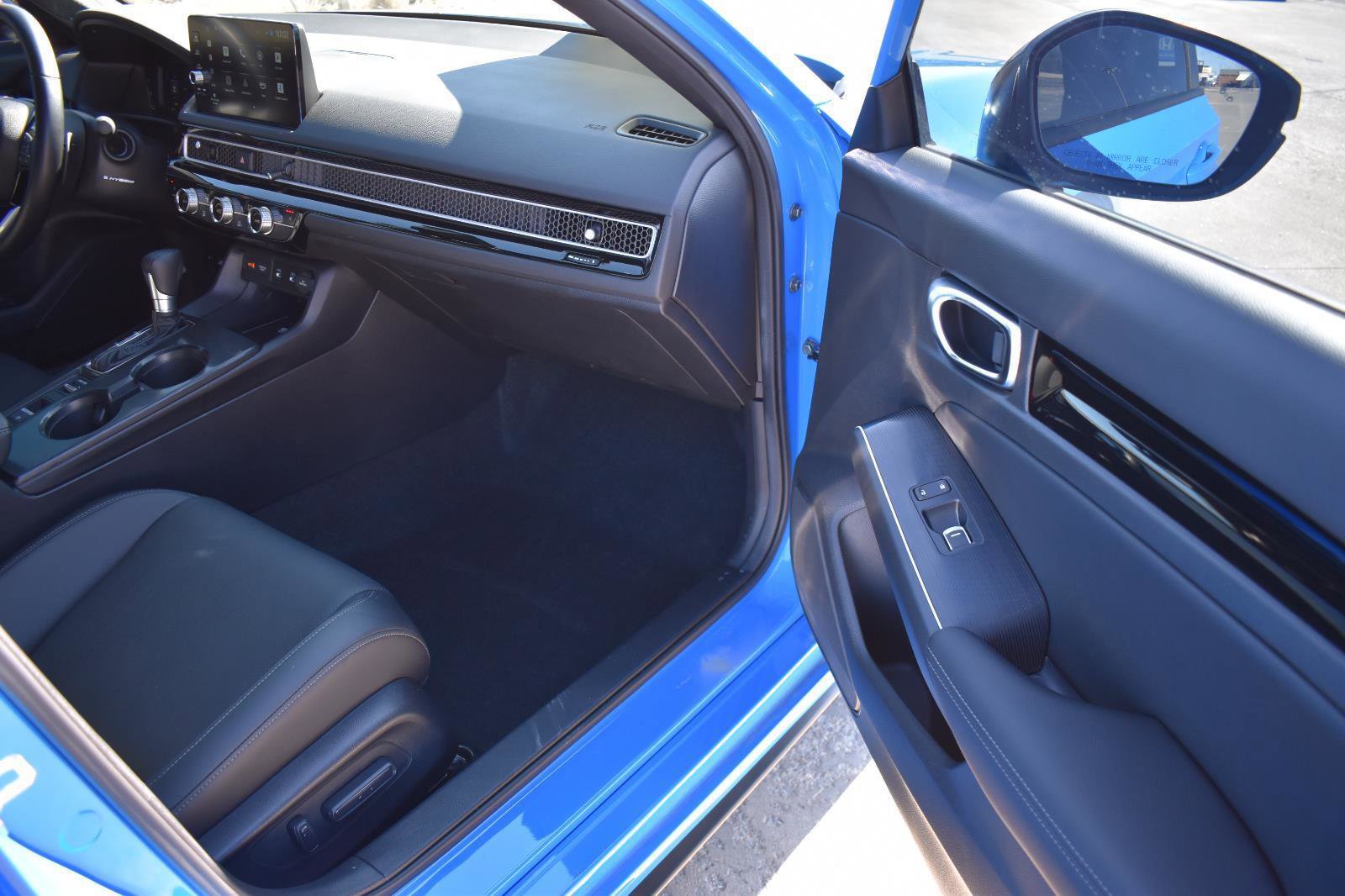 Used 2025 Honda Civic Sport Touring image 14