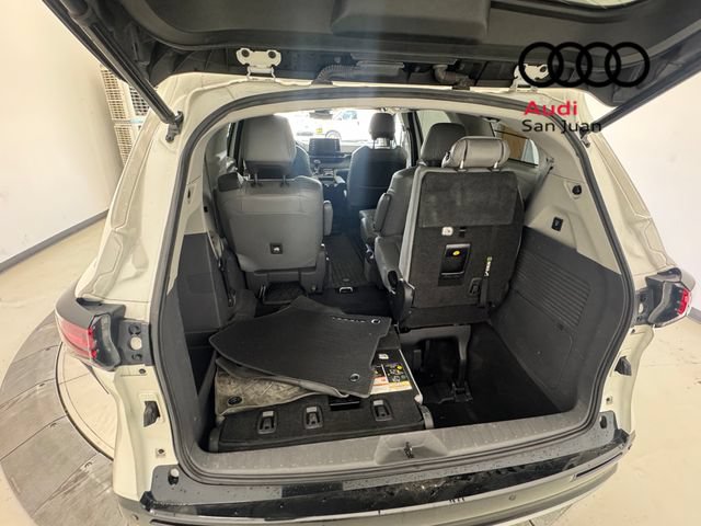 Used 2021 Toyota Sienna Limited FWD image 15