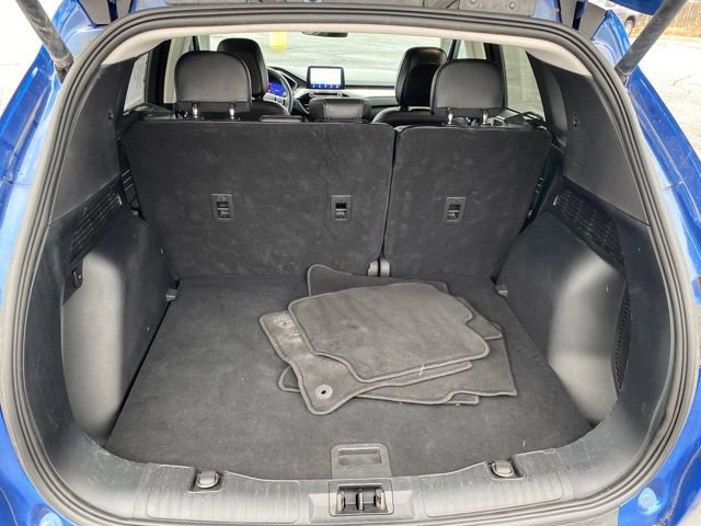 Used 2022 Ford Escape Titanium image 18