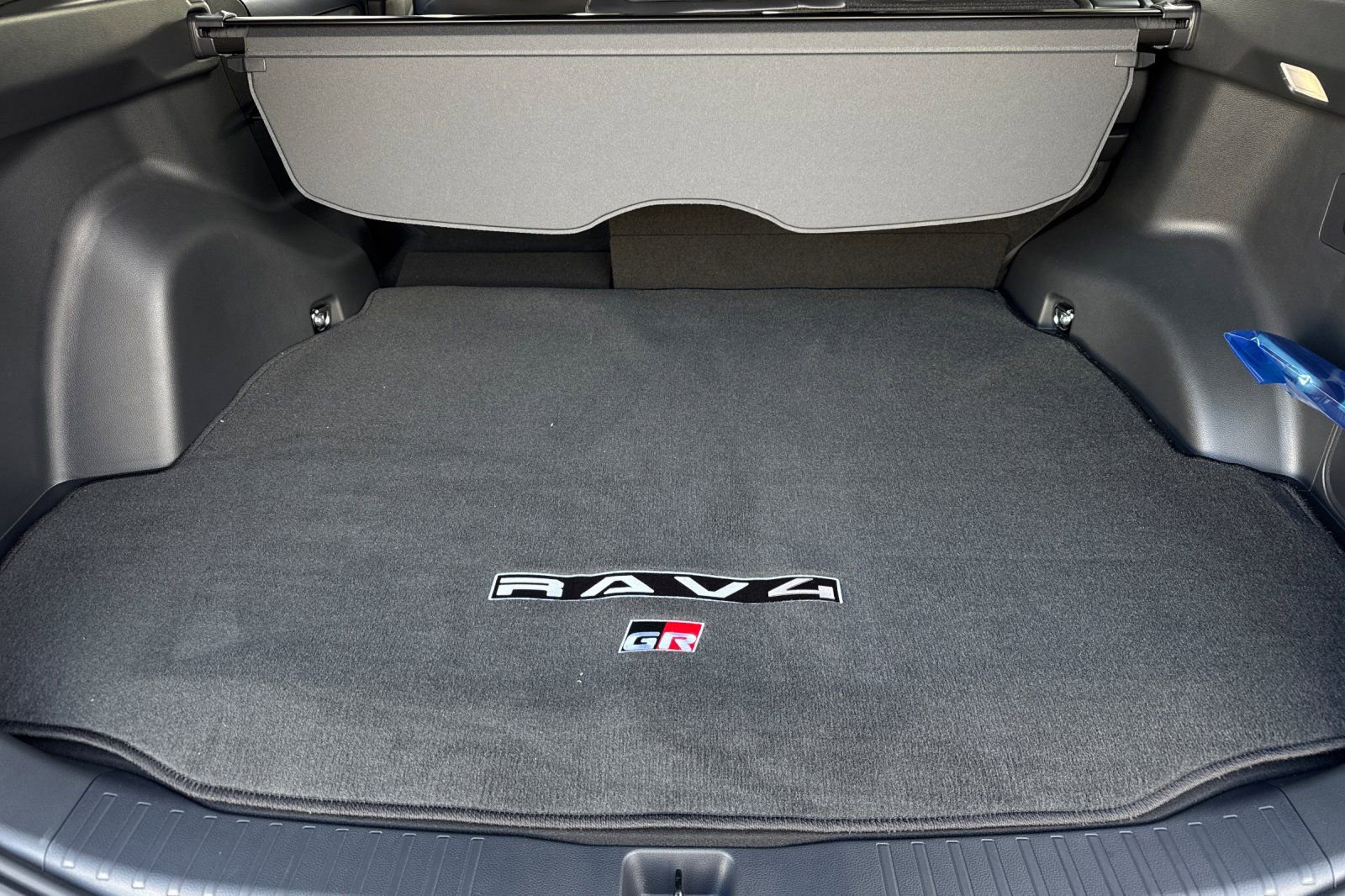 New 2026 Toyota RAV4 AWD Plug-in Hybrid image 17