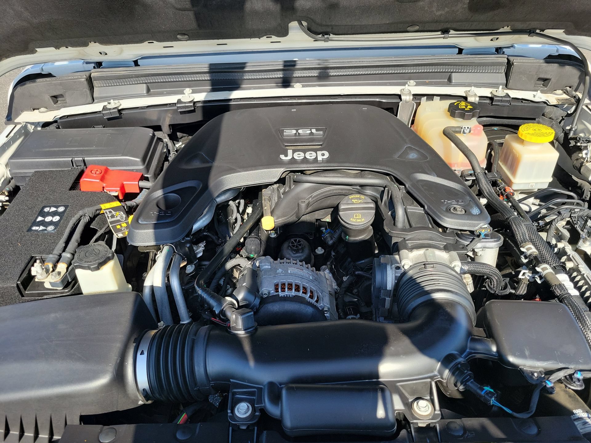 Certified 2020 Jeep Gladiator Rubicon AWD/4WD image 29