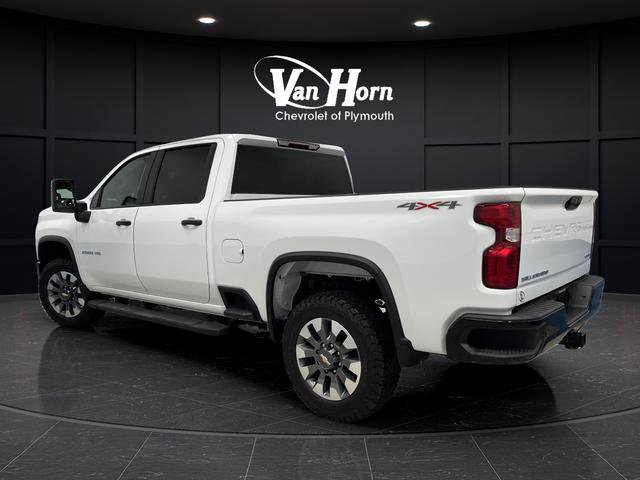 Used 2024 Chevrolet Silverado 2500 Custom w/ Custom Value Package image 3