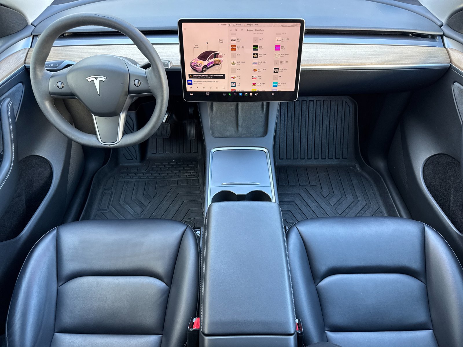 Used 2023 Tesla Model Y 2WD image 13