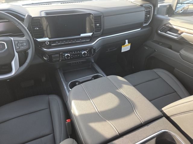 New 2025 GMC Sierra 3500 SLT w/ SLT Premium Package image 34