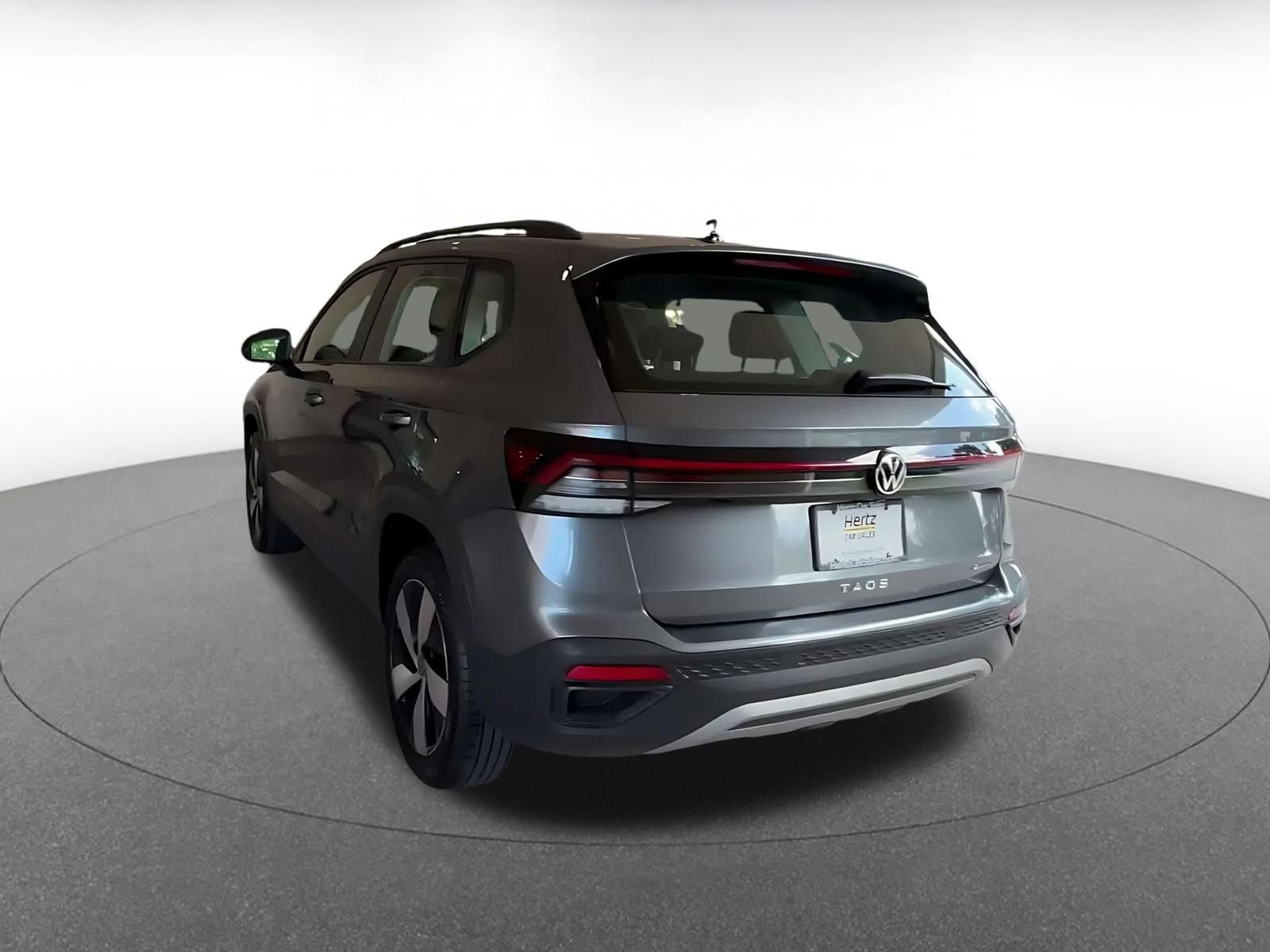 Used 2026 Volkswagen Taos S AWD/4WD image 8