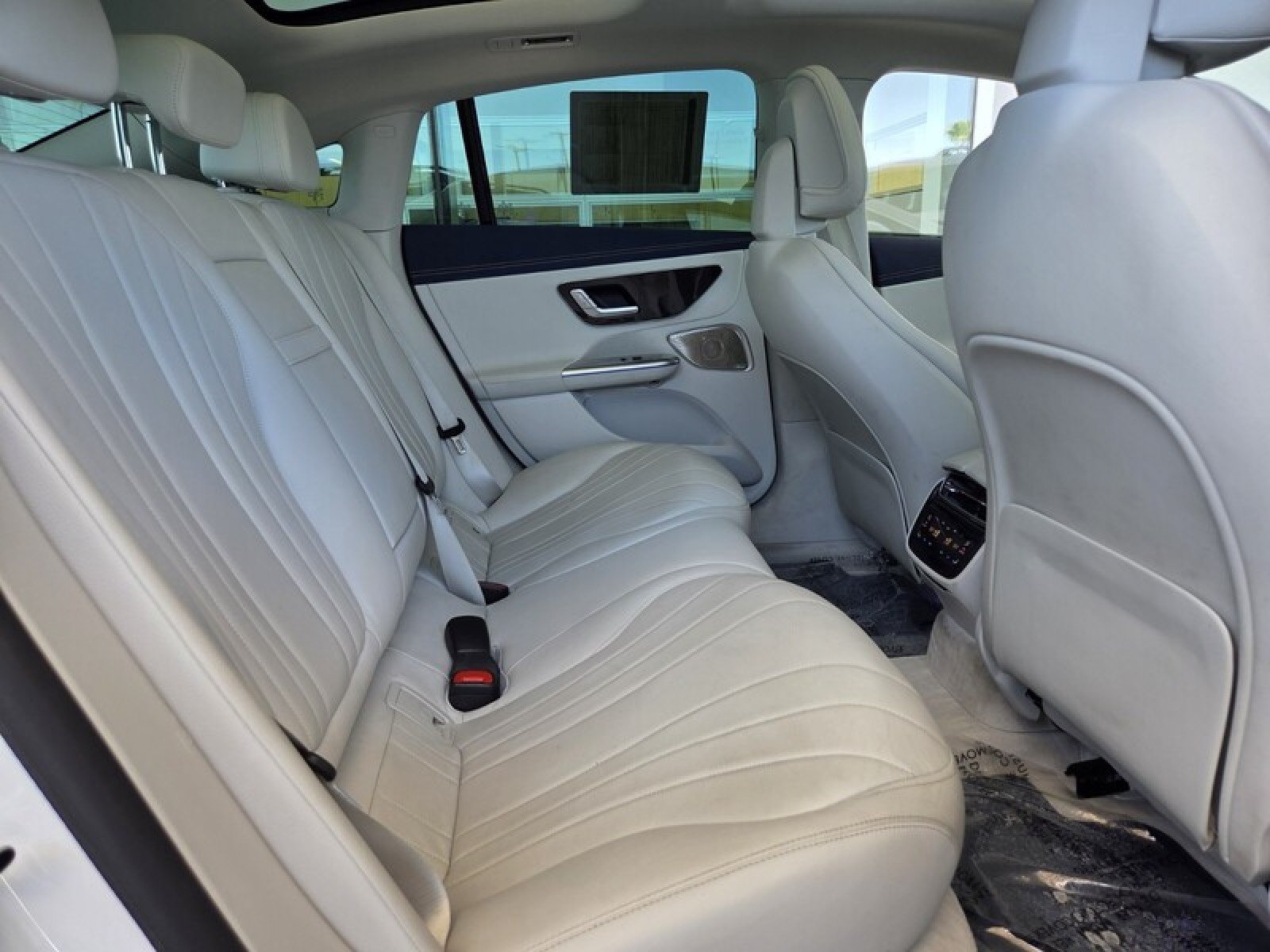 Certified 2023 Mercedes-Benz EQE 350+ Sedan image 18