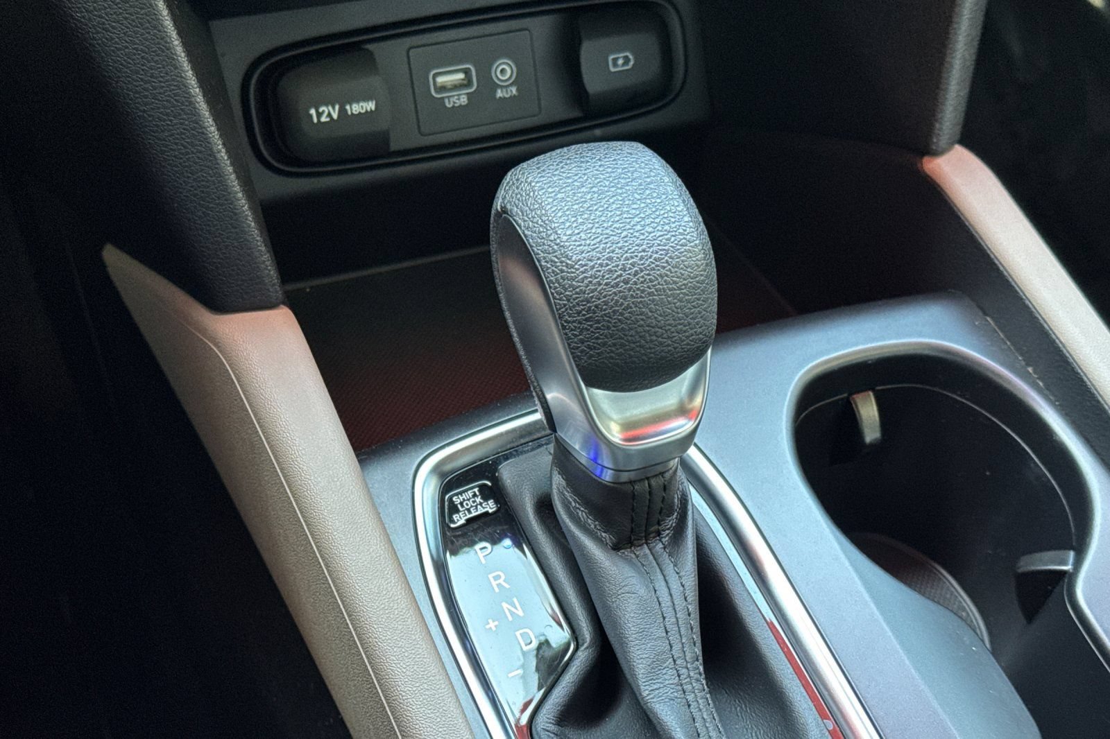 Used 2019 Hyundai Santa Fe SE FWD image 27